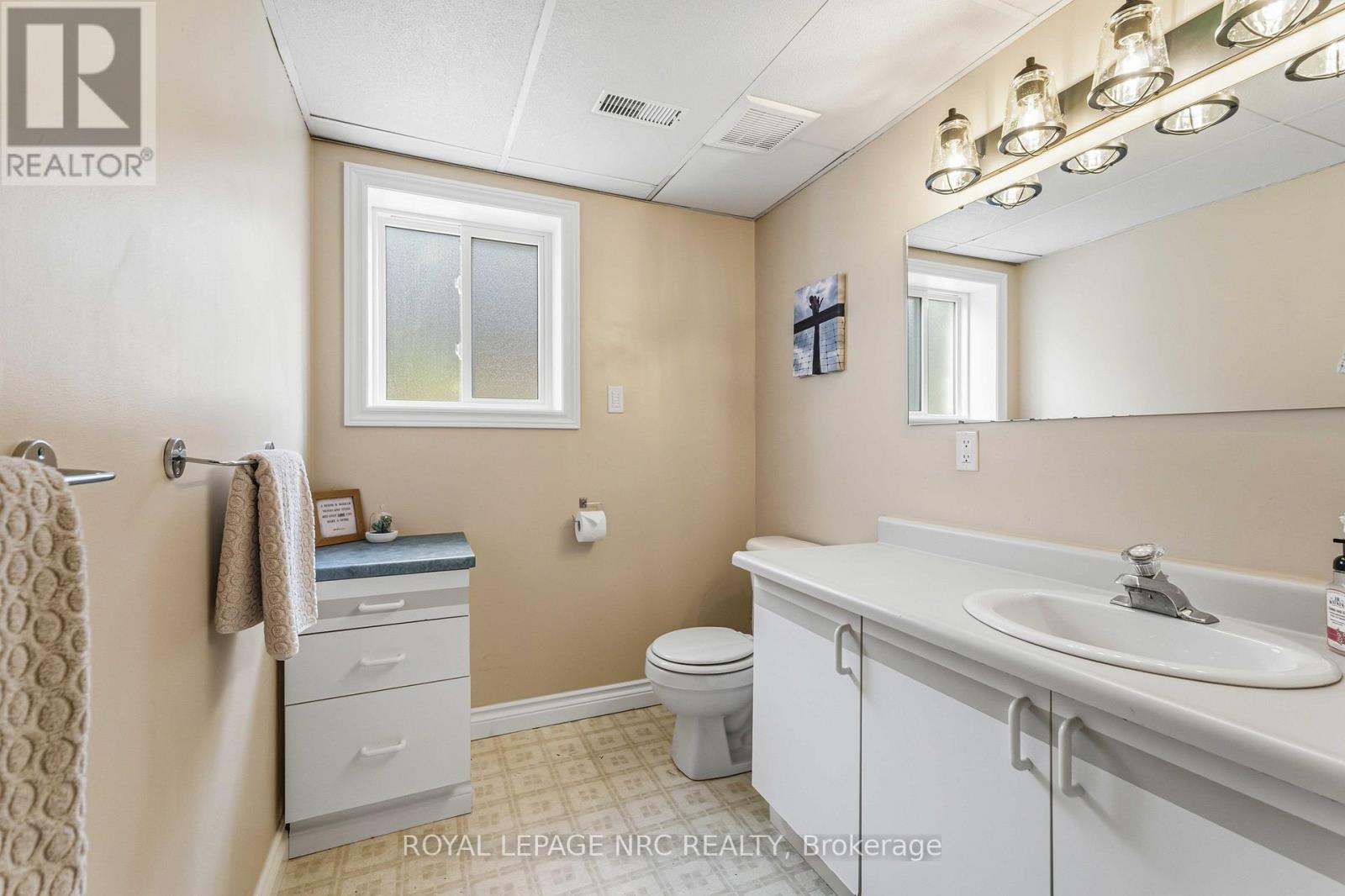 3821 19th Street, Lincoln, Ontario  L0R 1S0 - Photo 33 - X13250134