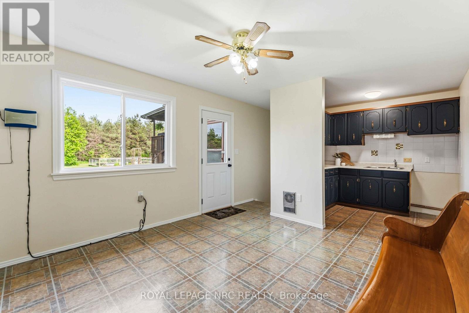 3821 19th Street, Lincoln, Ontario  L0R 1S0 - Photo 37 - X13250134