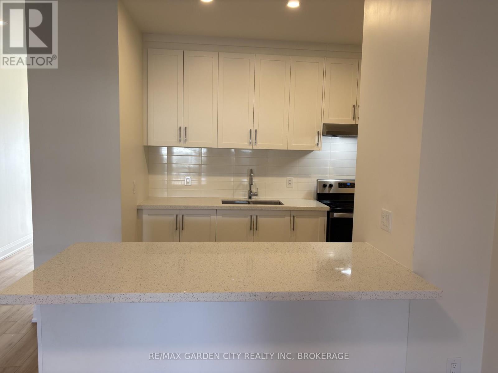 103b - 103 Southworth Street N, Welland, Ontario  L3B 1Y7 - Photo 4 - X13250146