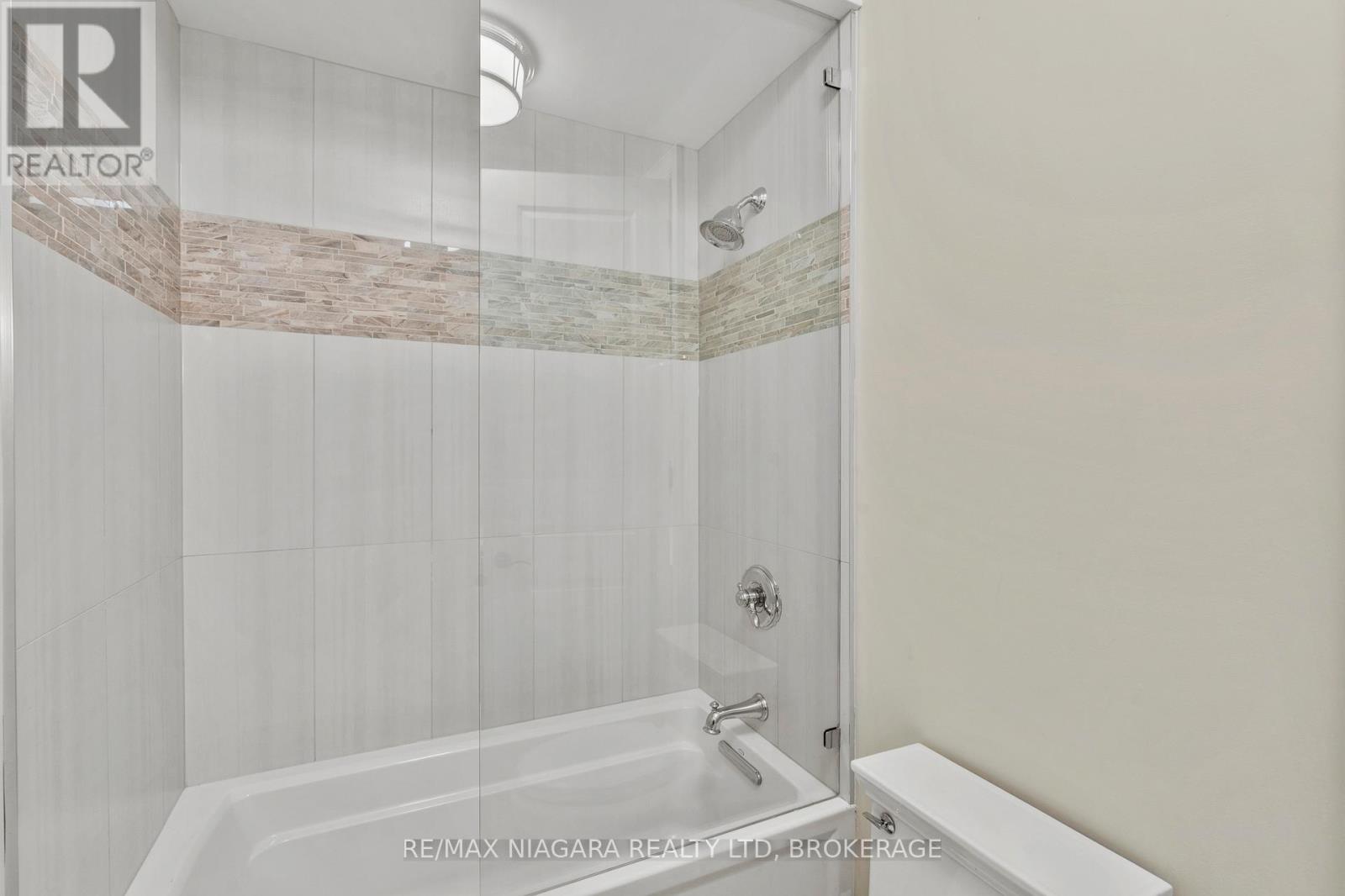 110 John Street W, Niagara-On-The-Lake, Ontario  L0S 1J0 - Photo 33 - X13250220