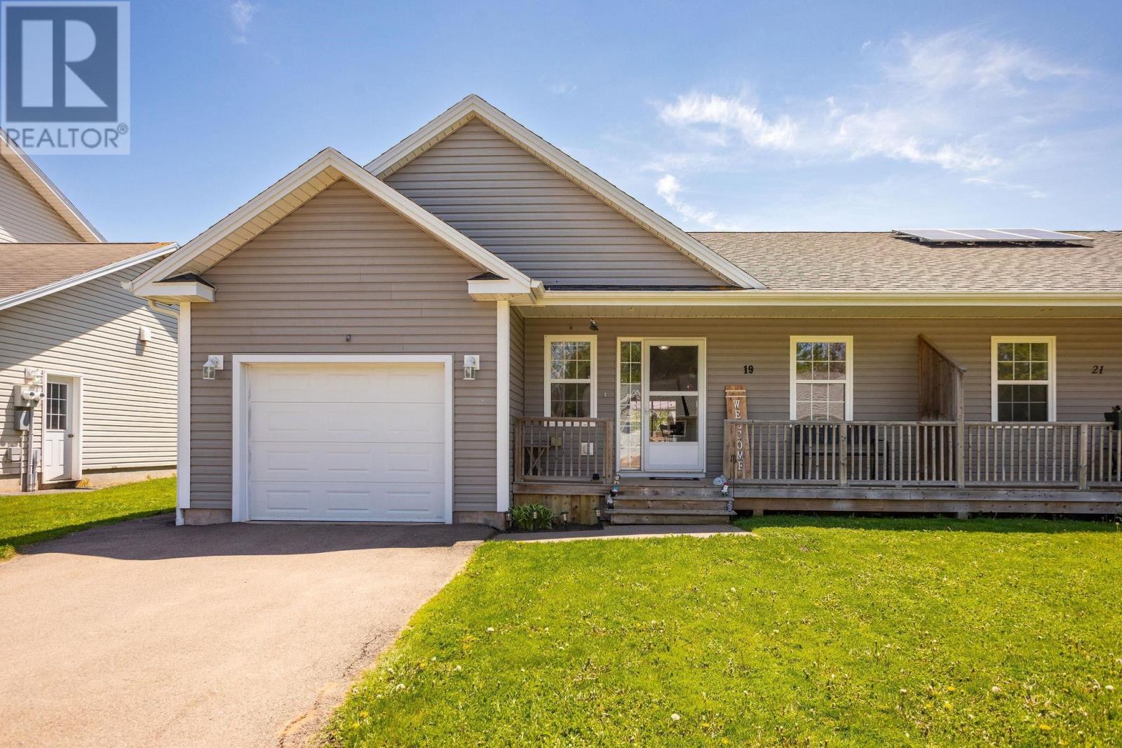 19 Patrie Lane, Charlottetown, Prince Edward Island  C1E 1Z2 - Photo 1 - 202613473