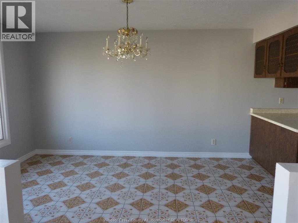 355 Munger Avenue West, Harrow, Ontario  N0R 1G0 - Photo 4 - 26013327