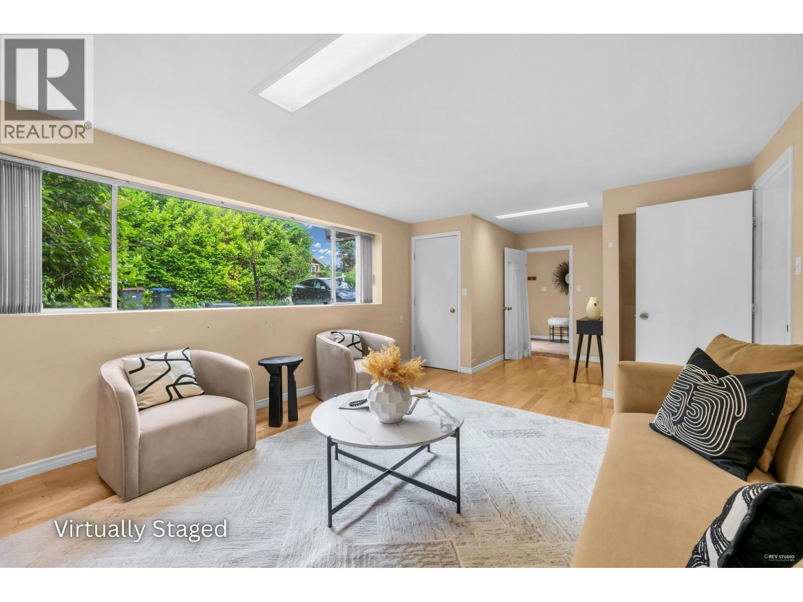 2705 Henry Street, Port Moody, British Columbia  V3H 2J8 - Photo 6 - R3132028