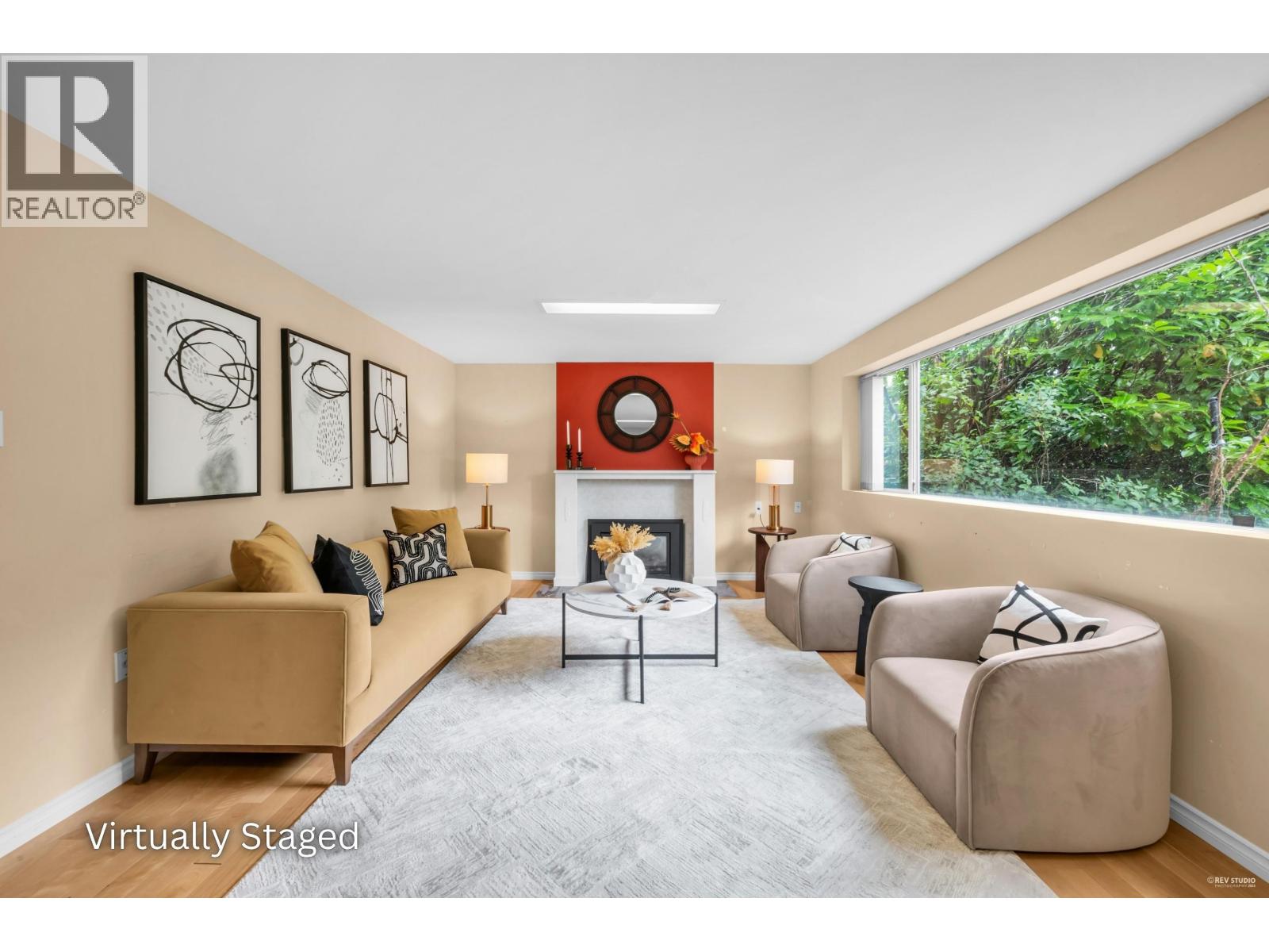 2705 Henry Street, Port Moody, British Columbia  V3H 2J8 - Photo 2 - R3132028