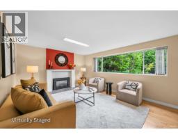 2705 HENRY STREET, Port Moody, British Columbia