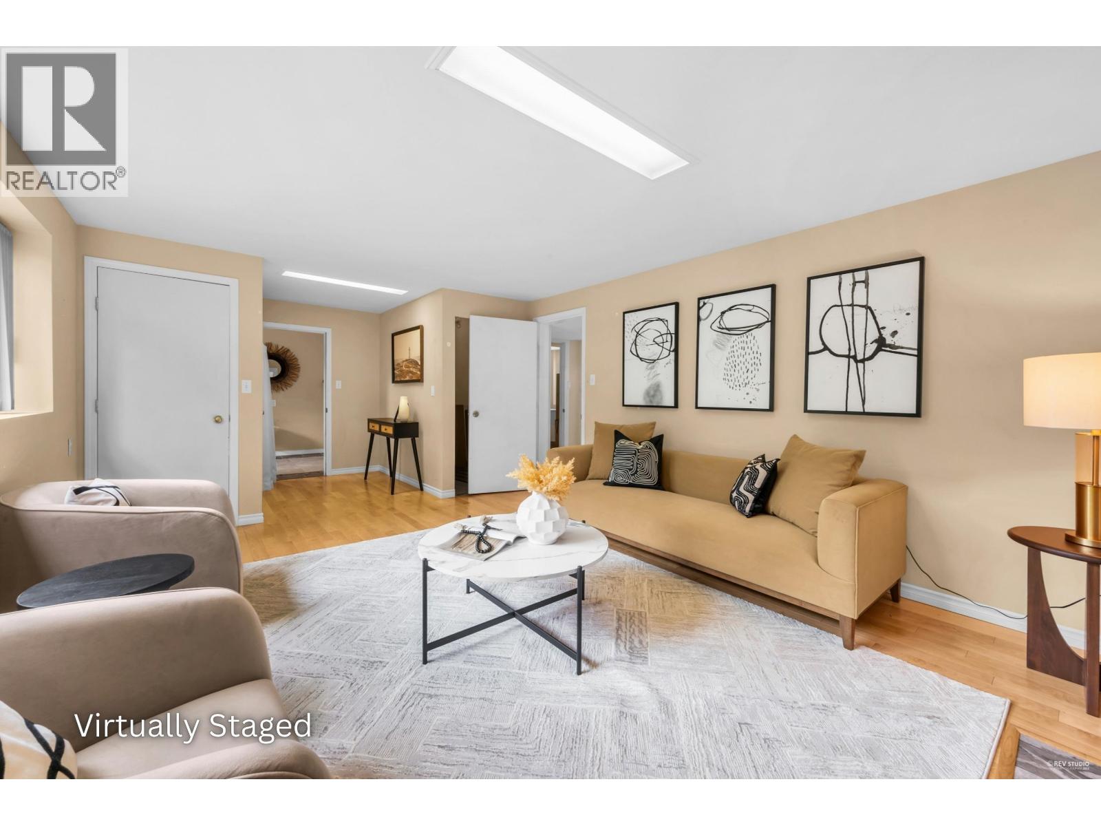 2705 Henry Street, Port Moody, British Columbia  V3H 2J8 - Photo 4 - R3132028