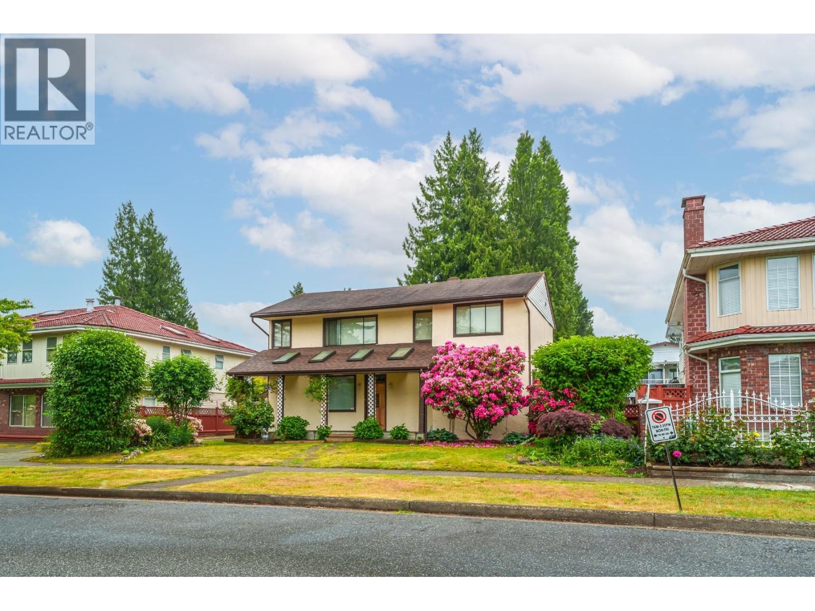7624 ULSTER STREET, Burnaby, British Columbia