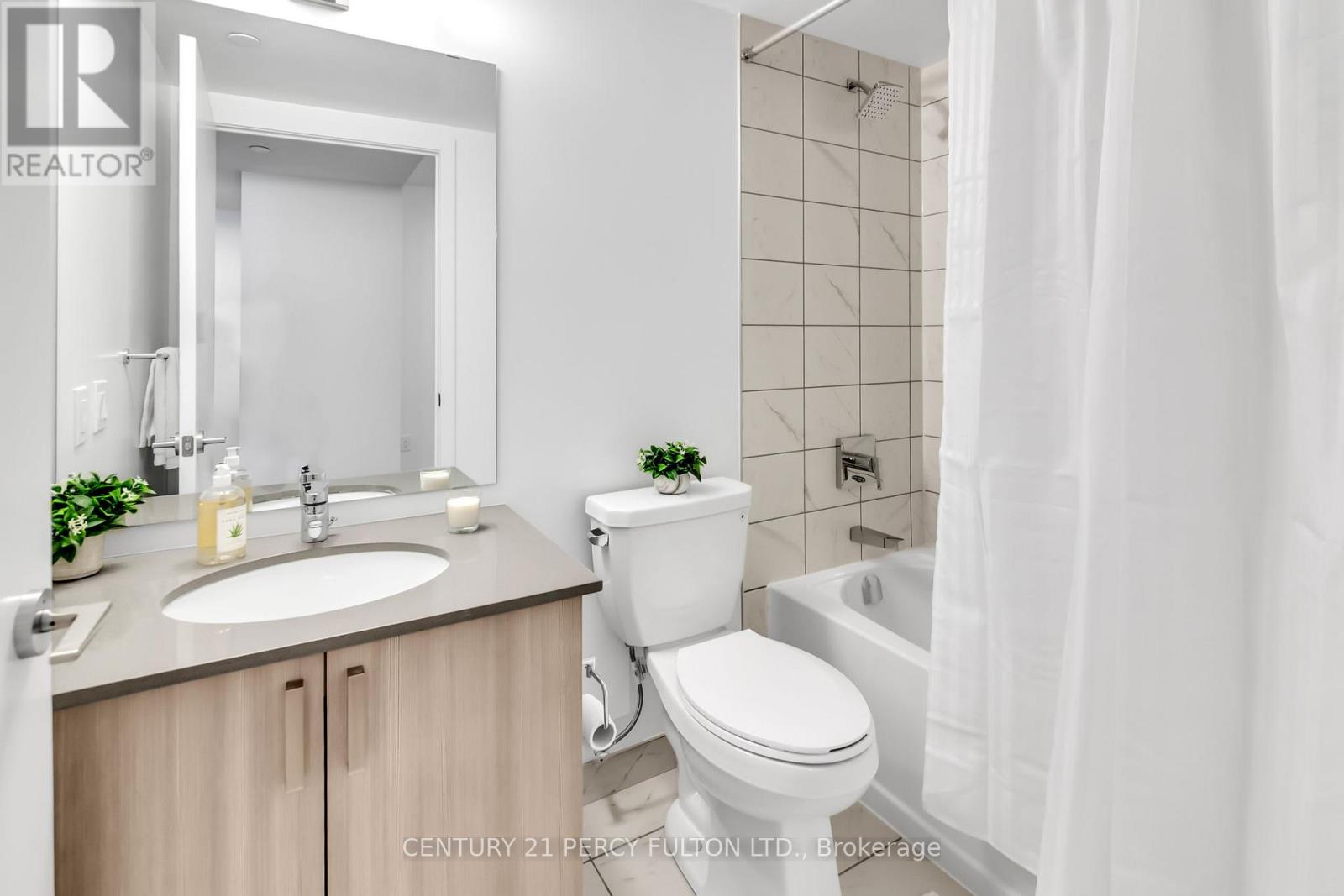 210 - 1455 Celebration Drive, Pickering, Ontario  L1W 1L8 - Photo 14 - E13250640