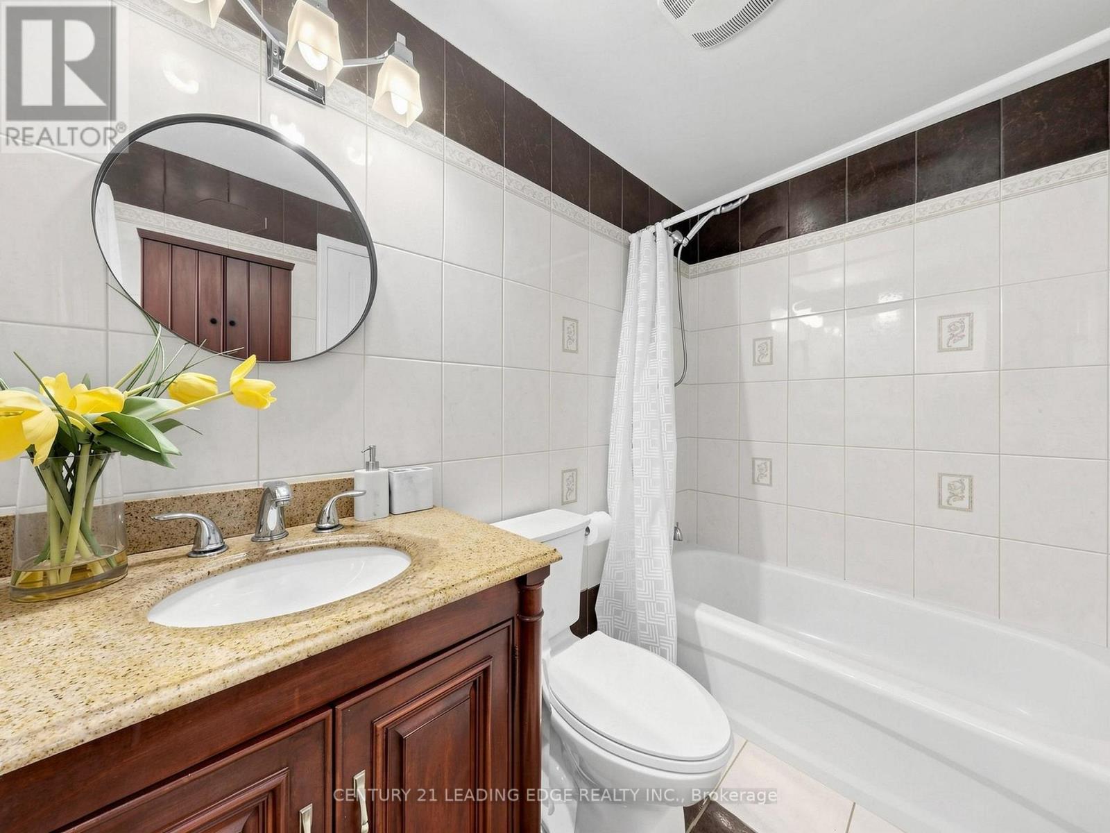 19 Deverill Crescent, Ajax, Ontario  L1T 1S7 - Photo 21 - E13251026