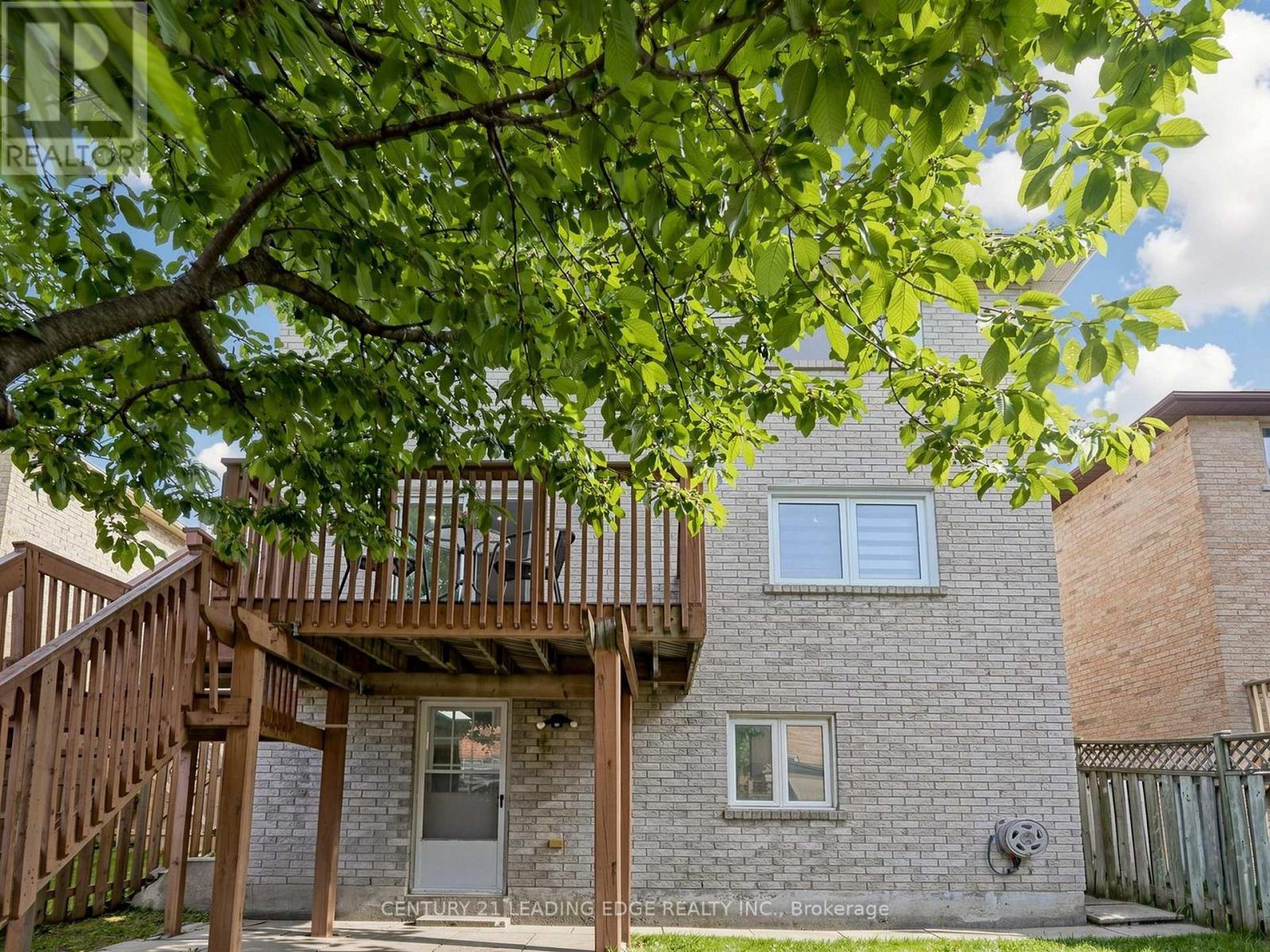 19 Deverill Crescent, Ajax, Ontario  L1T 1S7 - Photo 42 - E13251026