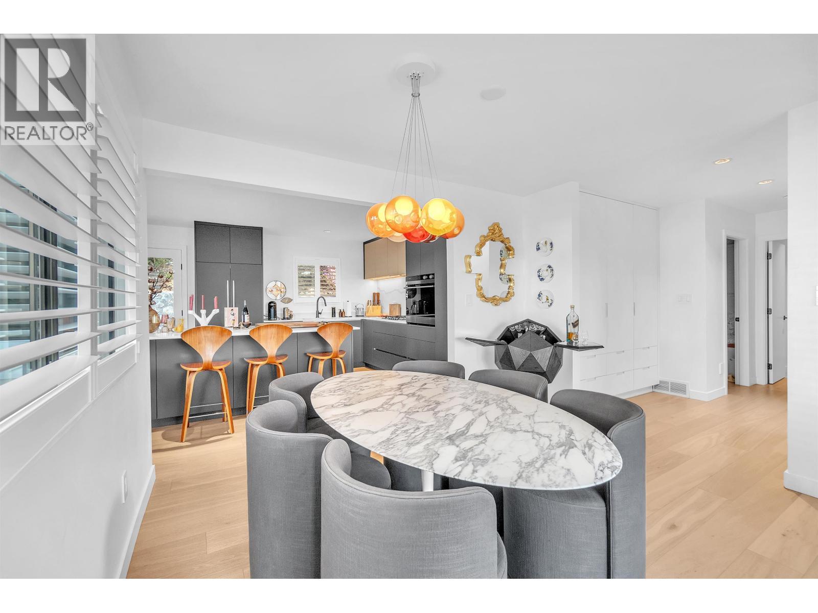5706 Owl Court, North Vancouver, British Columbia  V7R 4V6 - Photo 12 - R3132783