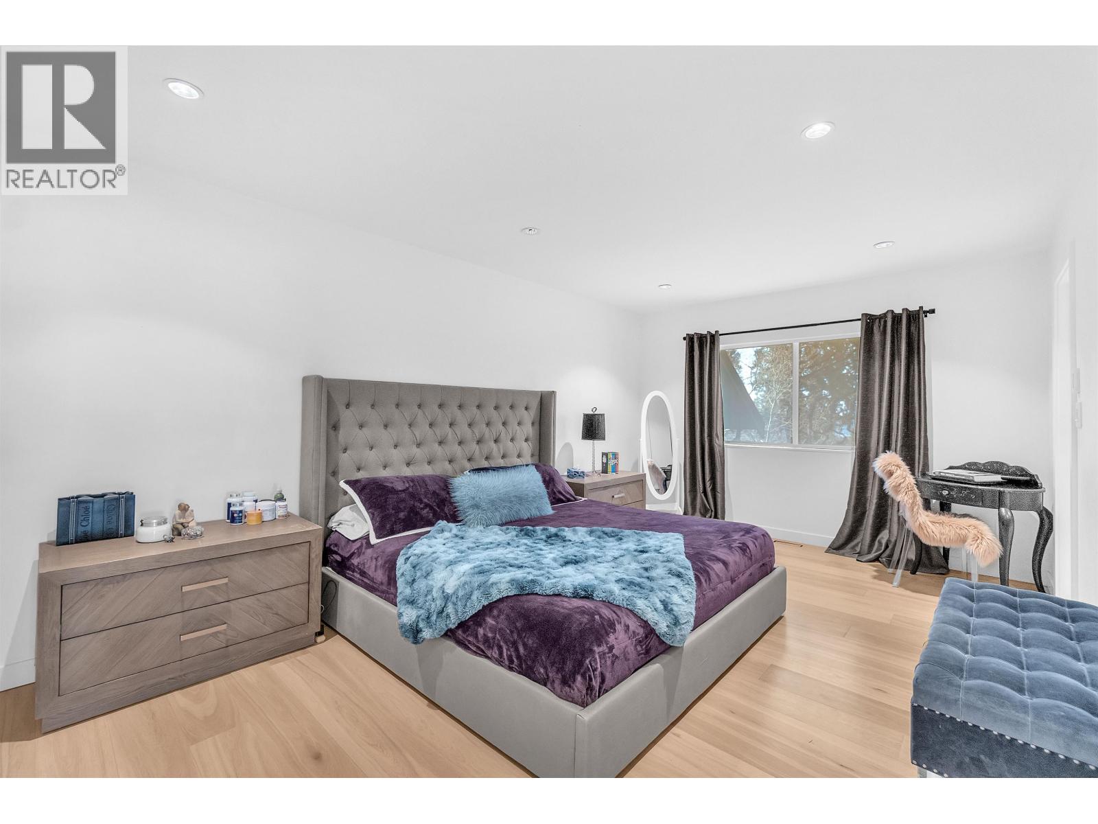 5706 Owl Court, North Vancouver, British Columbia  V7R 4V6 - Photo 23 - R3132783