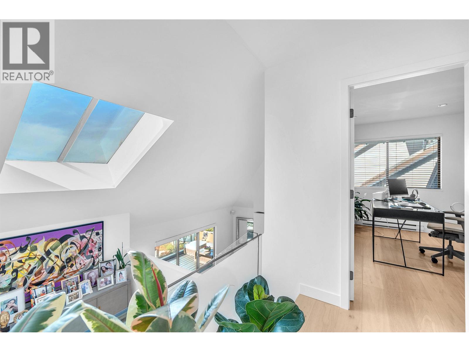 5706 Owl Court, North Vancouver, British Columbia  V7R 4V6 - Photo 31 - R3132783