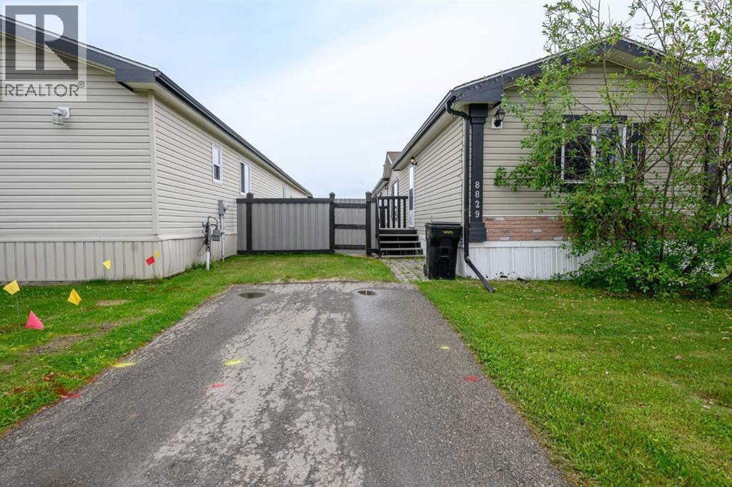 8829 90 Avenue, grande prairie, Alberta