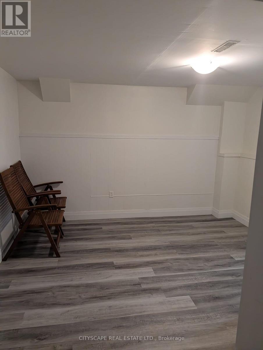 6393 Chaumont Crescent, Mississauga, Ontario  L5N 2M7 - Photo 12 - W13250904