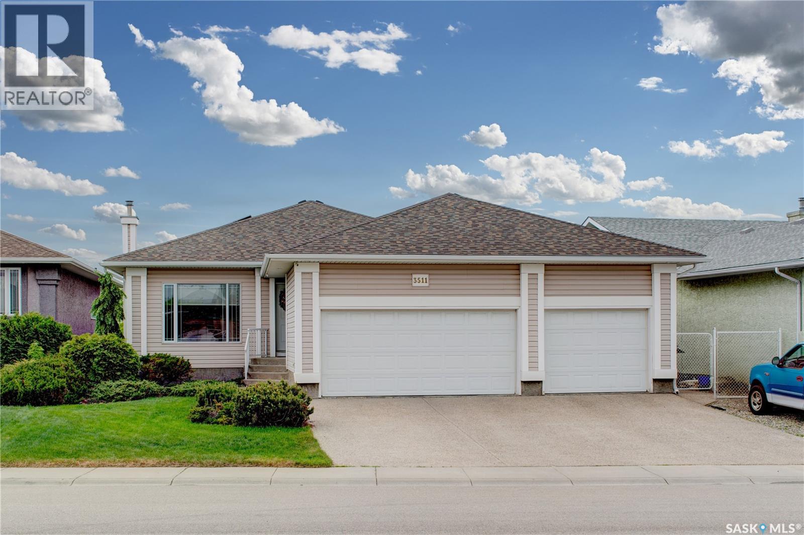 3511 Bishop CRESCENT E, Regina, Saskatchewan