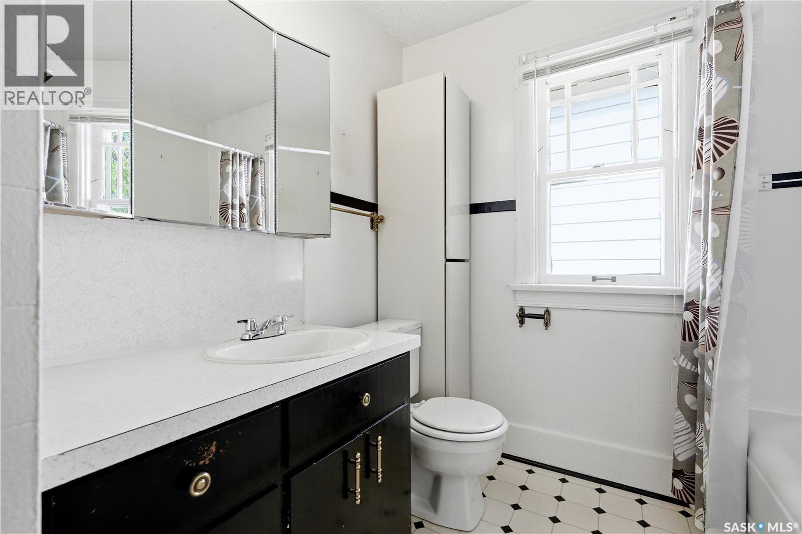 525 5th Street E, Saskatoon, Saskatchewan  S7H 1G2 - Photo 24 - SK038464