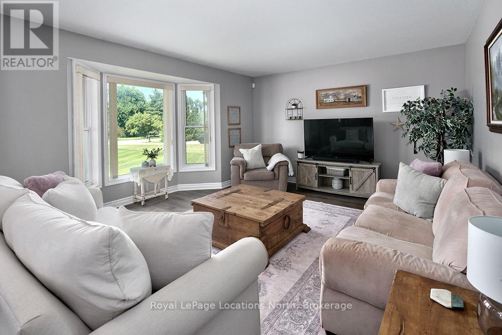 118 Matilda Street, Blue Mountains, Ontario  N0H 1J0 - Photo 3 - X13251324