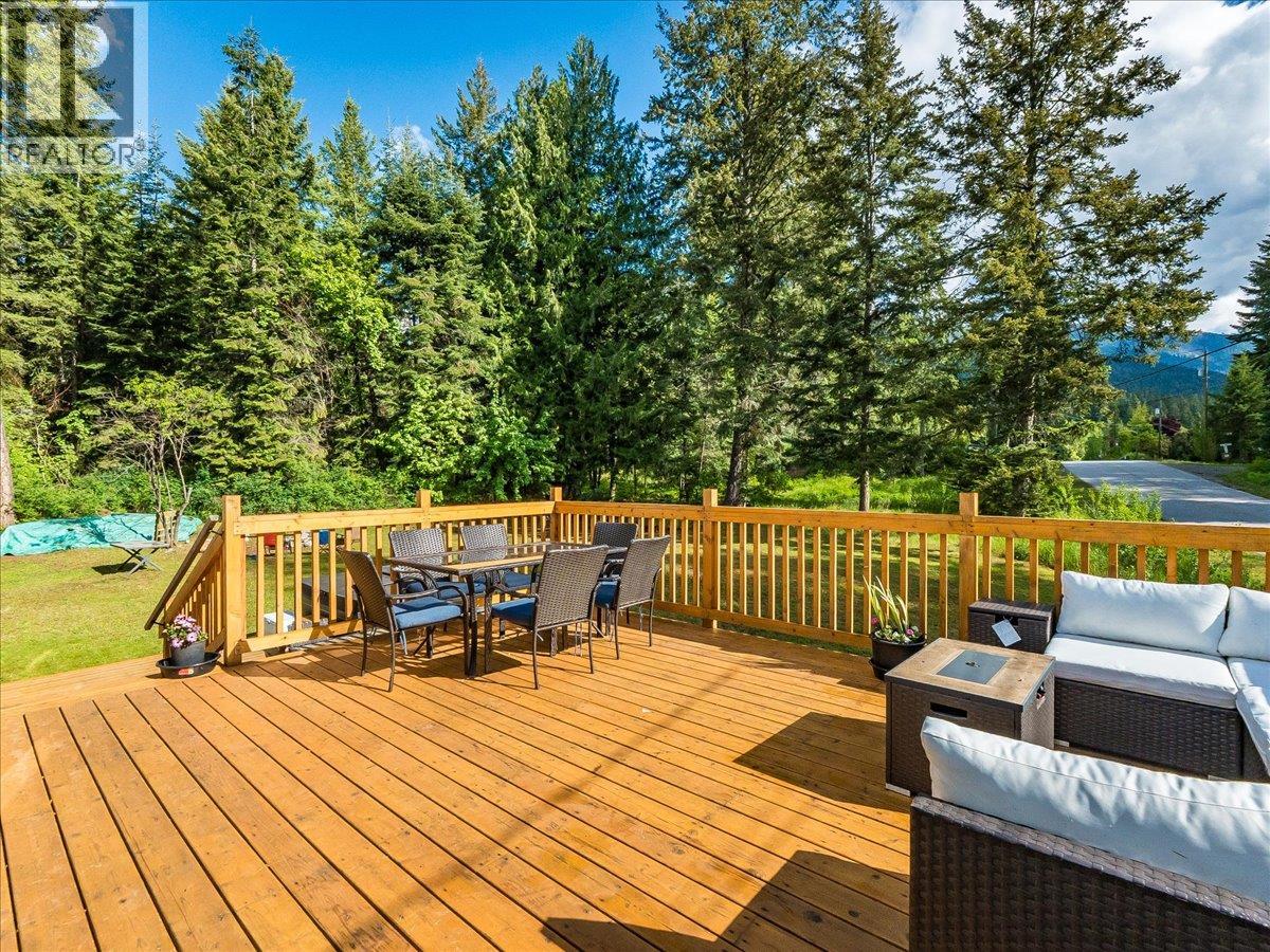 2875 Lower Six Mile Road, Nelson, British Columbia V1L 6L7 - Photo 11 - 10390151