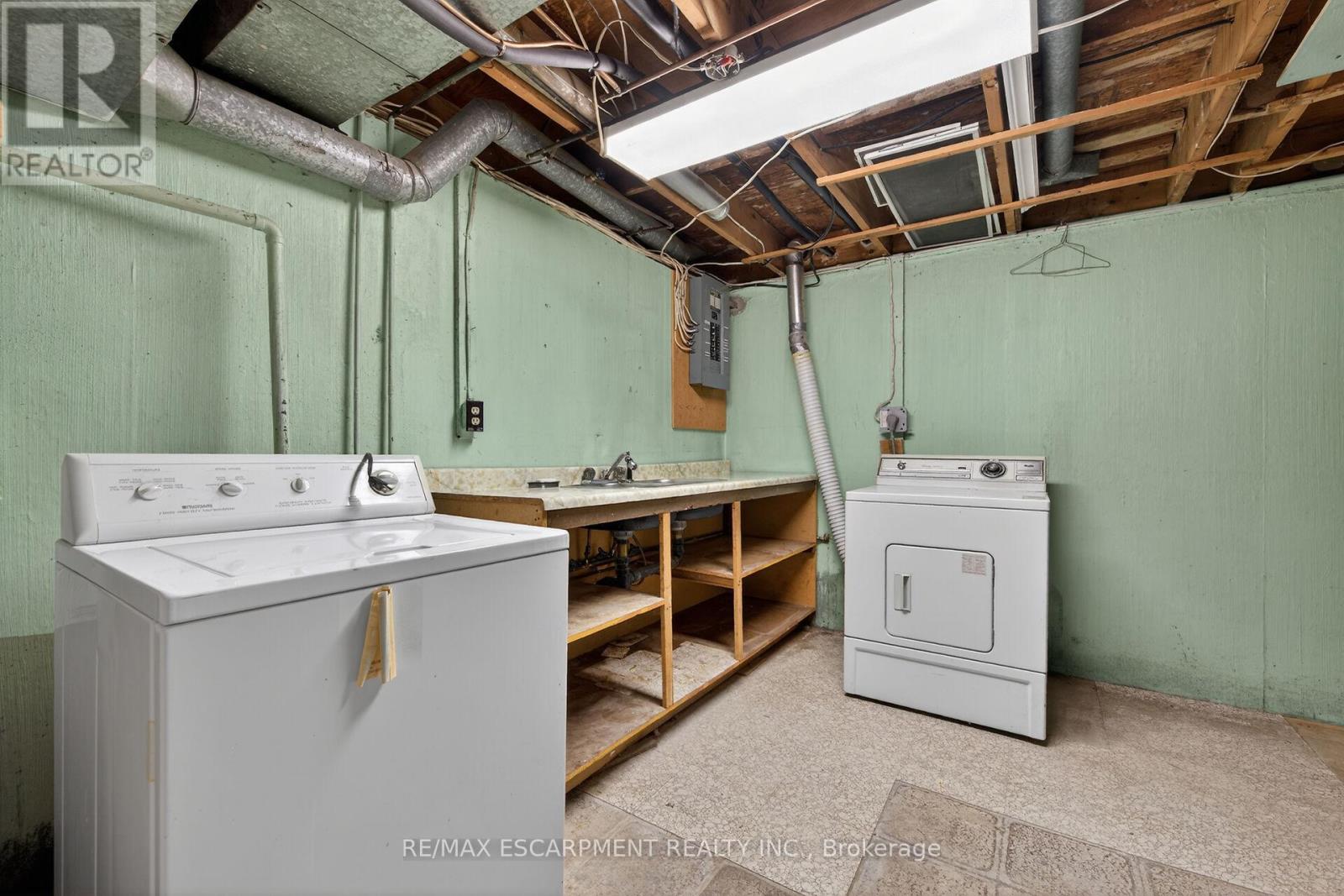 217 West 15th Street, Hamilton, Ontario  L9C 4B4 - Photo 35 - X13251090