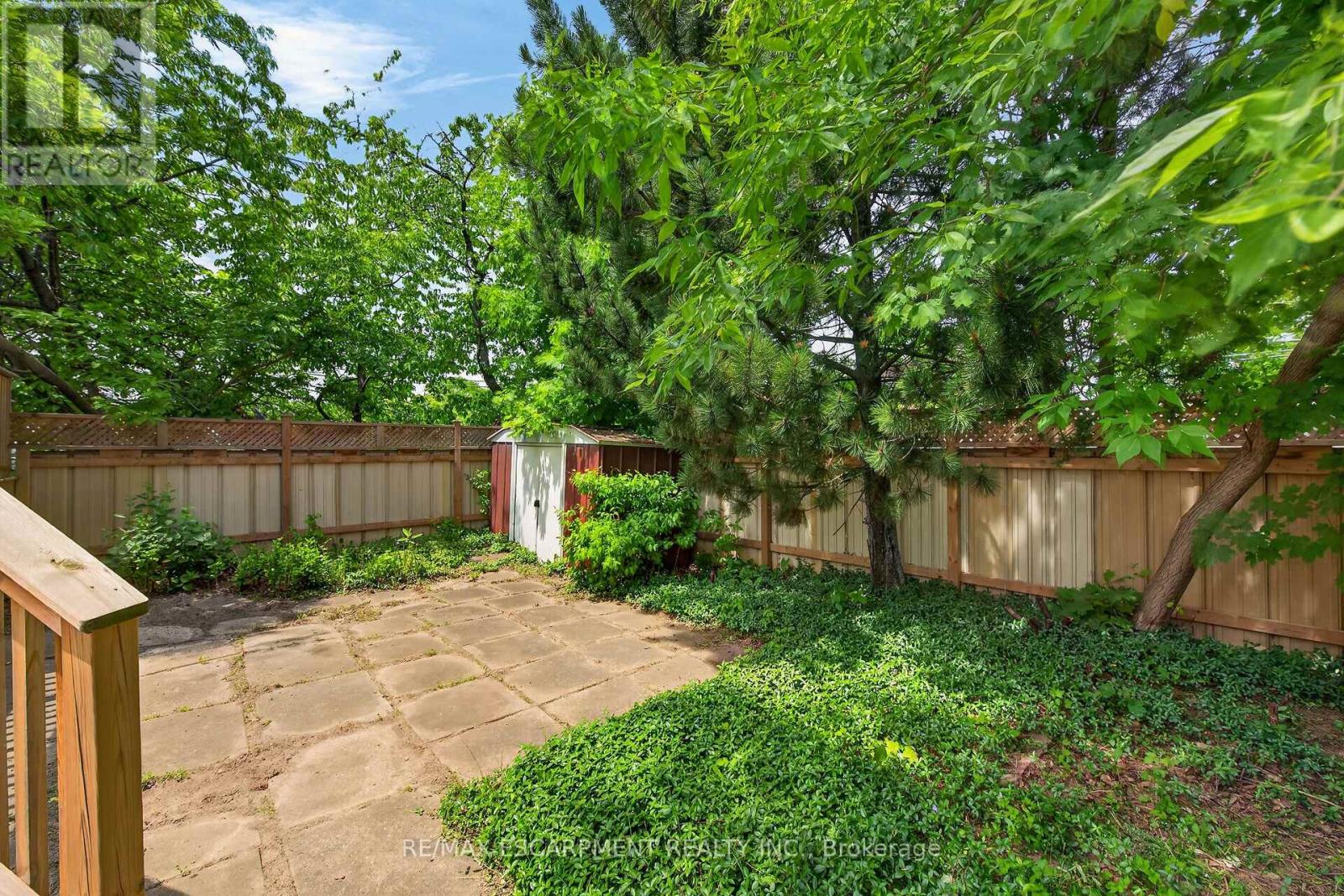 217 West 15th Street, Hamilton, Ontario  L9C 4B4 - Photo 38 - X13251090