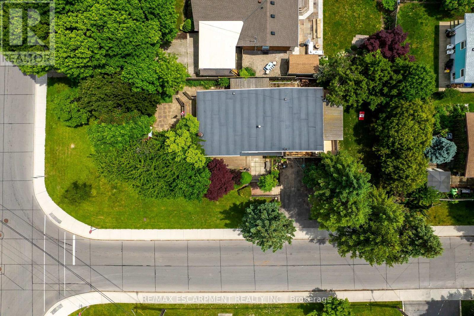 217 West 15th Street, Hamilton, Ontario  L9C 4B4 - Photo 44 - X13251090