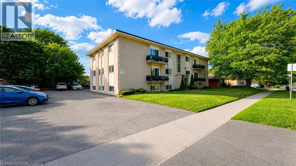 80 Kinzie Avenue Unit# 9, Kitchener, Ontario  N2A 2J5 - Photo 1 - 40837017