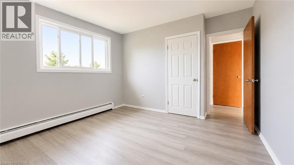 80 Kinzie Avenue Unit# 9, Kitchener, Ontario  N2A 2J5 - Photo 13 - 40837017