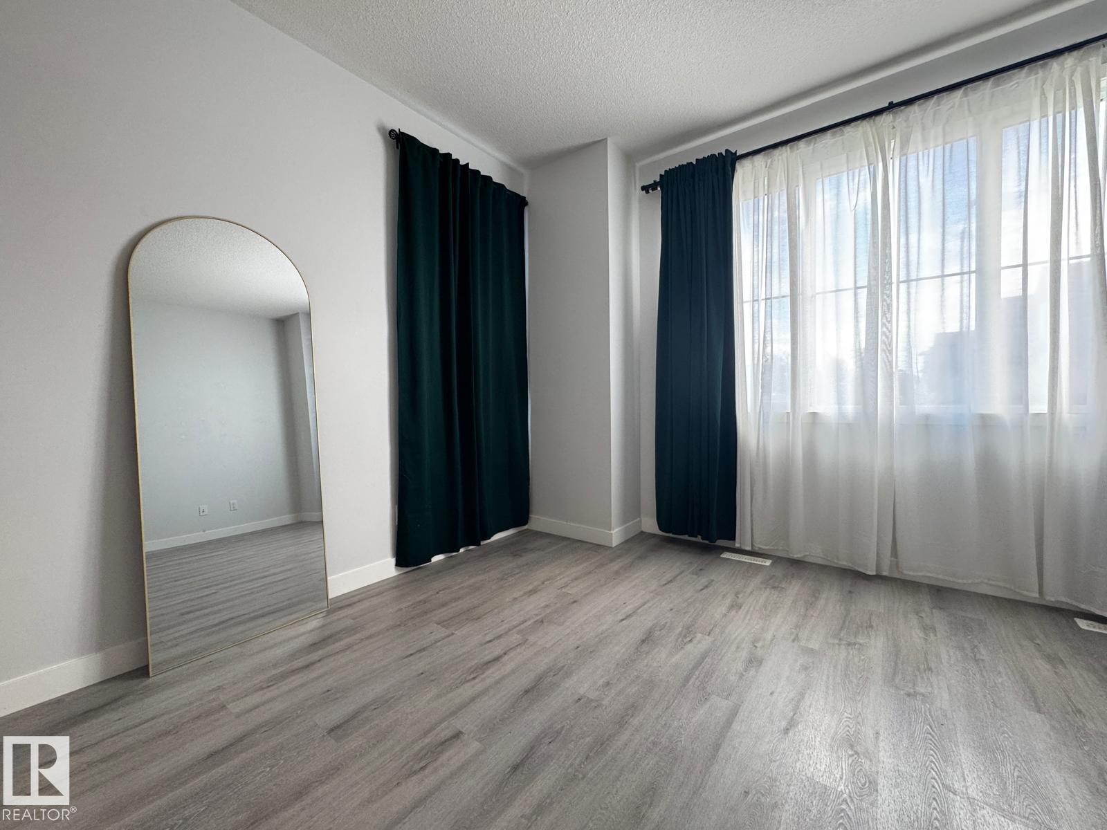 1404 Podersky Li Sw, Edmonton, Alberta  T6W 4W4 - Photo 13 - E4485821