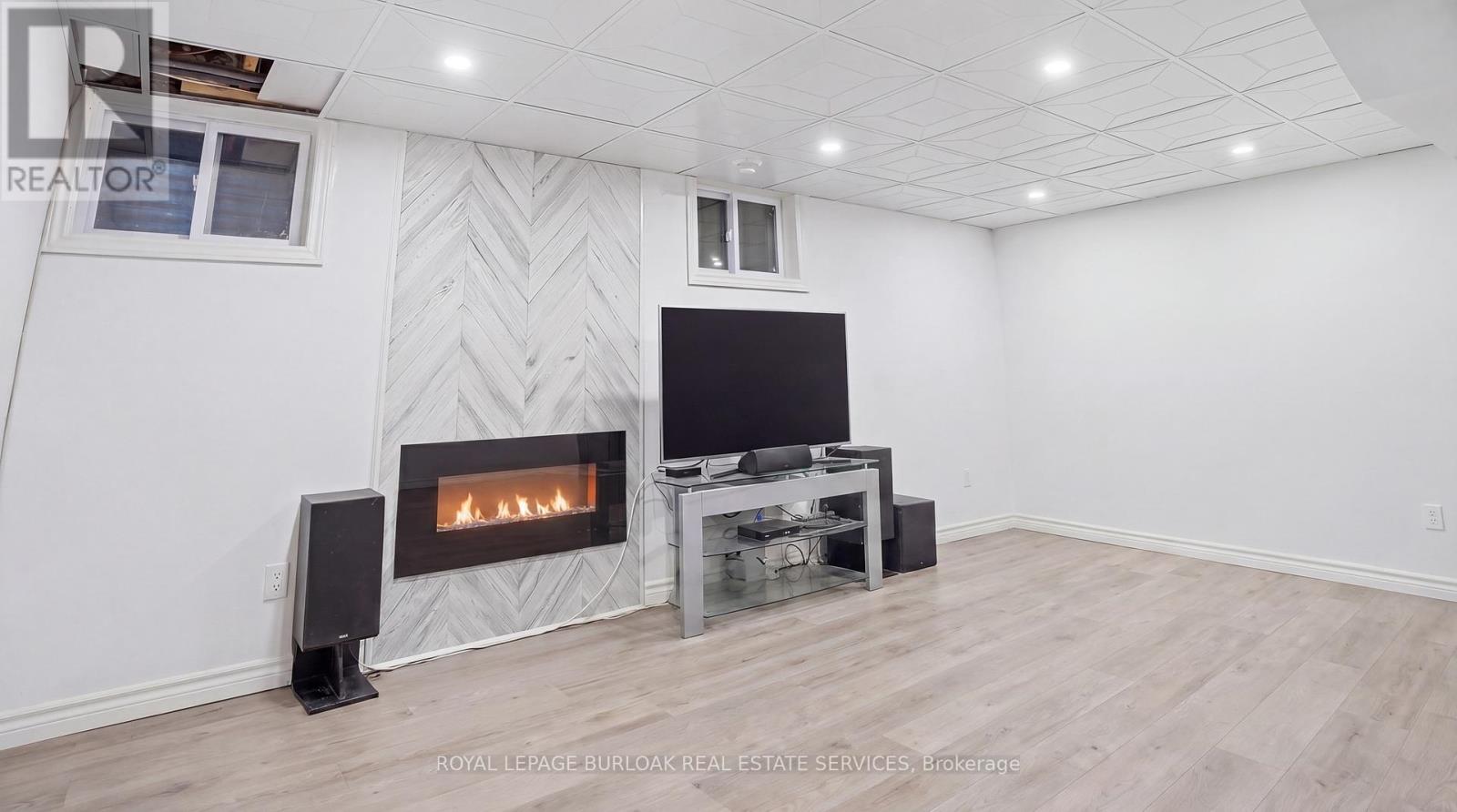 525 Grand Boulevard, Oakville, Ontario  L6H 1P4 - Photo 30 - W13251510