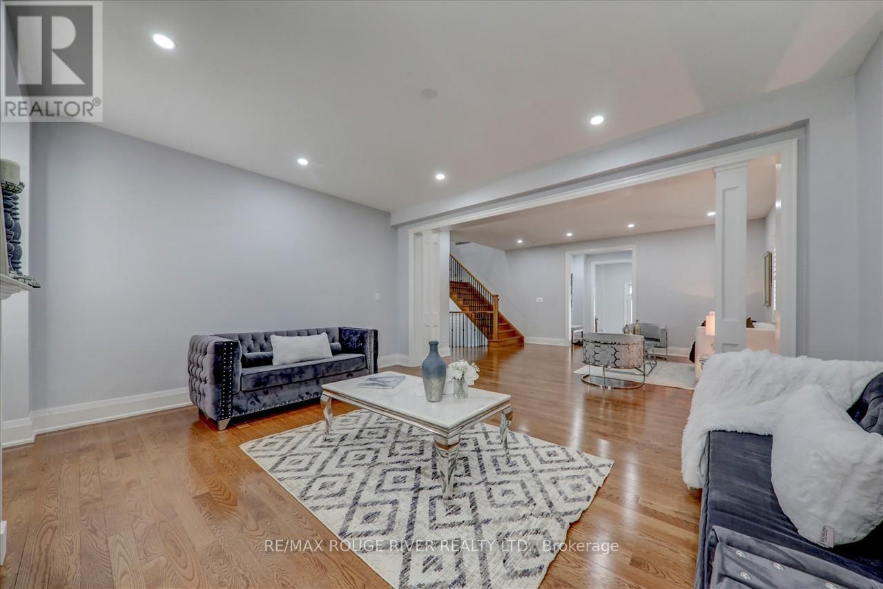 21 Rolling Rock Way, Brampton, Ontario  L6Y 6H3 - Photo 13 - W13251554