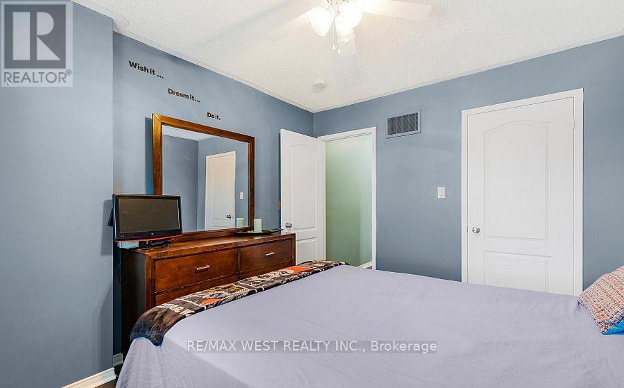 56 Lockheed Crescent, Brampton, Ontario  L7A 3G4 - Photo 27 - W13251520