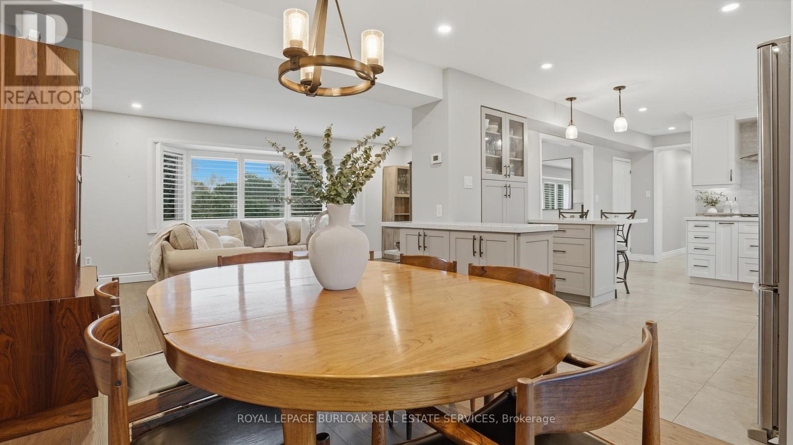525 Grand Boulevard, Oakville, Ontario  L6H 1P4 - Photo 9 - W13251510