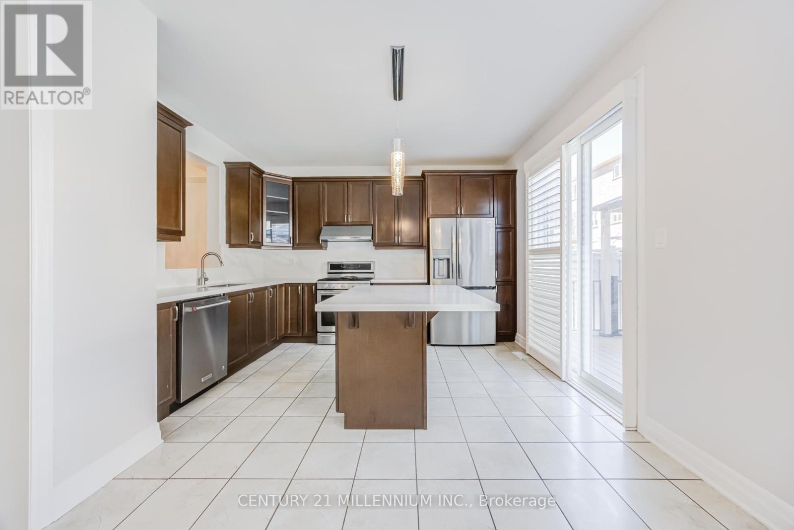 90 Stedford Crescent, Brampton, Ontario  L7A 0G4 - Photo 10 - W13251558