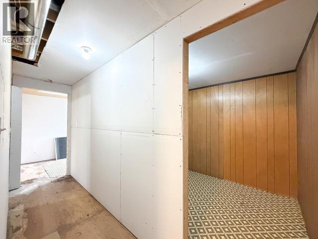 18-20 Harper Street, Faro, Yukon  Y0B 1K0 - Photo 58 - 17337
