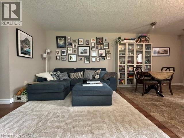 240 Westmeadow Drive Unit# 5a, Kitchener, Ontario  N2N 0A1 - Photo 5 - 40835809