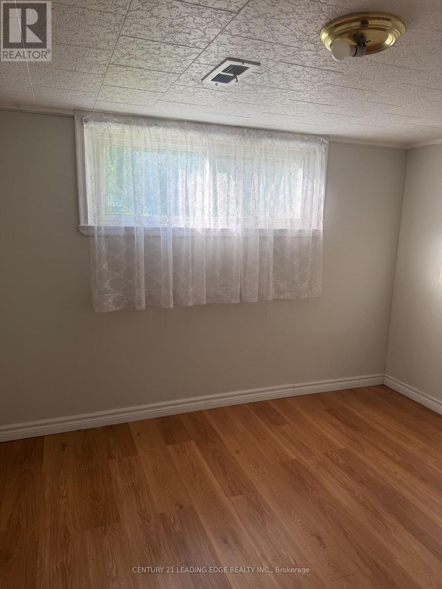 Bsmt - 62 Lombardy Crescent, Toronto, Ontario  M1K 4N9 - Photo 11 - E13110616