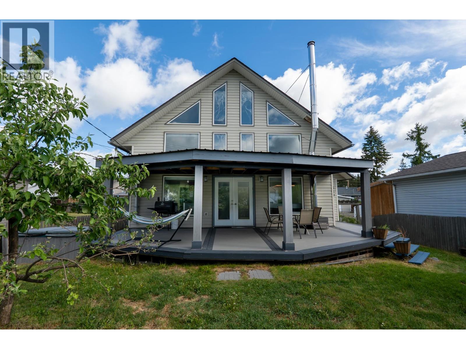 369 Stewart Street, Vanderhoof, British Columbia  V0J 3A0 - Photo 1 - R3132776