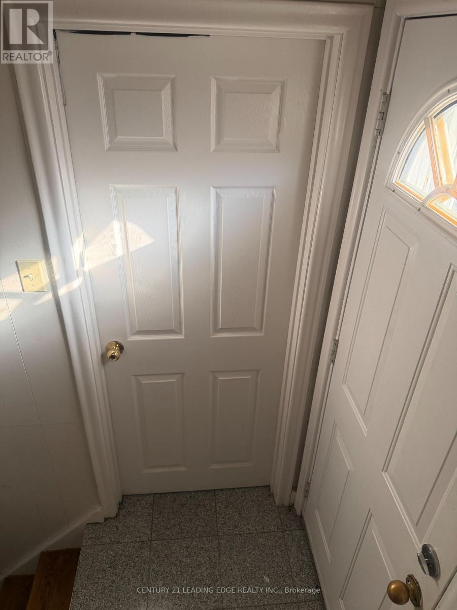 Bsmt - 62 Lombardy Crescent, Toronto, Ontario  M1K 4N9 - Photo 6 - E13110616