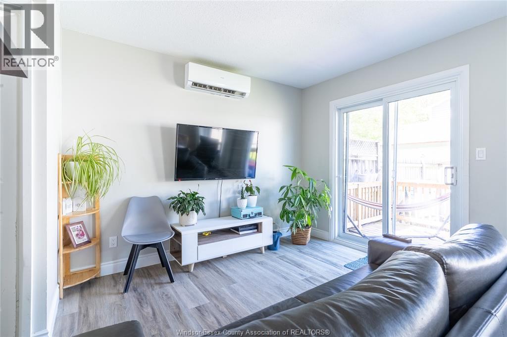 8611 Darlington, Windsor, Ontario  N8S 4M5 - Photo 6 - 26013330