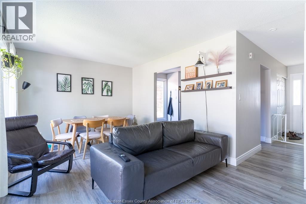 8611 Darlington, Windsor, Ontario  N8S 4M5 - Photo 9 - 26013330