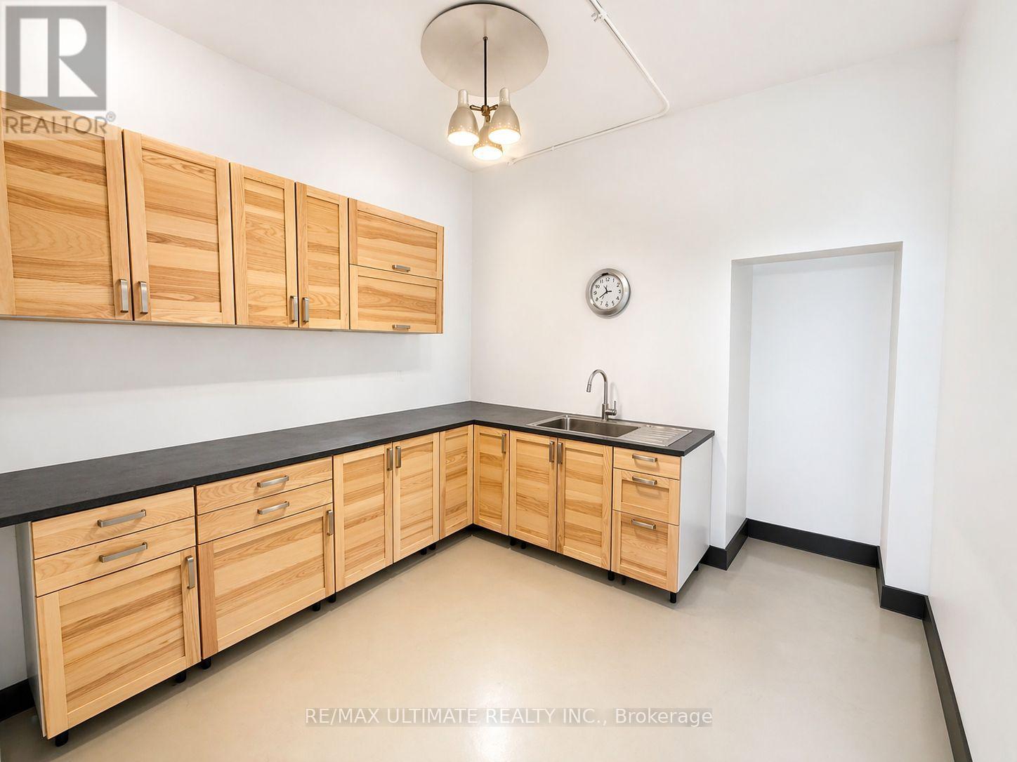 2nd Floor - 1195 Bloor Street W, Toronto, Ontario  M6H 1N4 - Photo 6 - C13036520