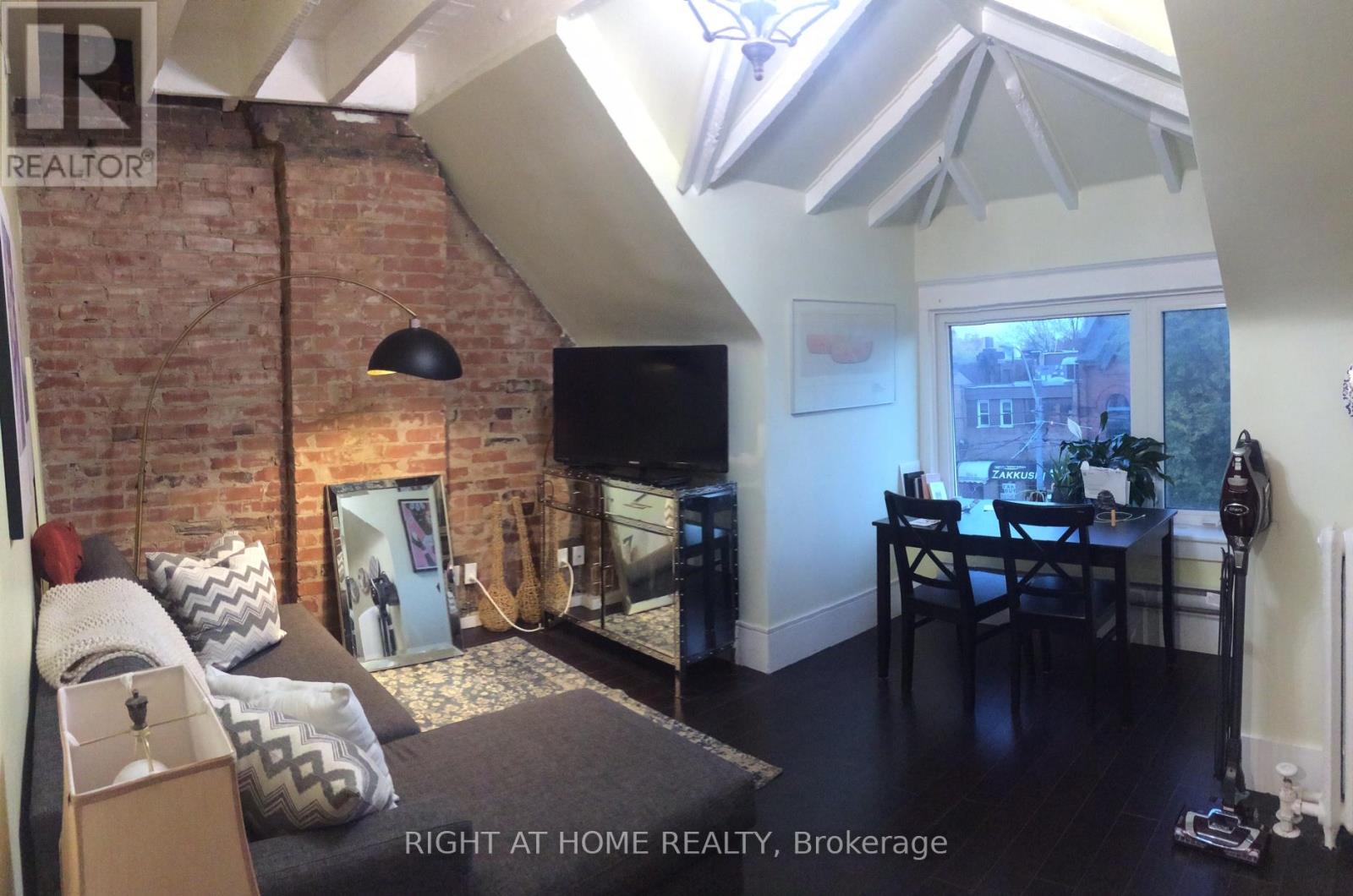 194a Carlton Street, Toronto, Ontario  M4X 1M7 - Photo 20 - C13252804