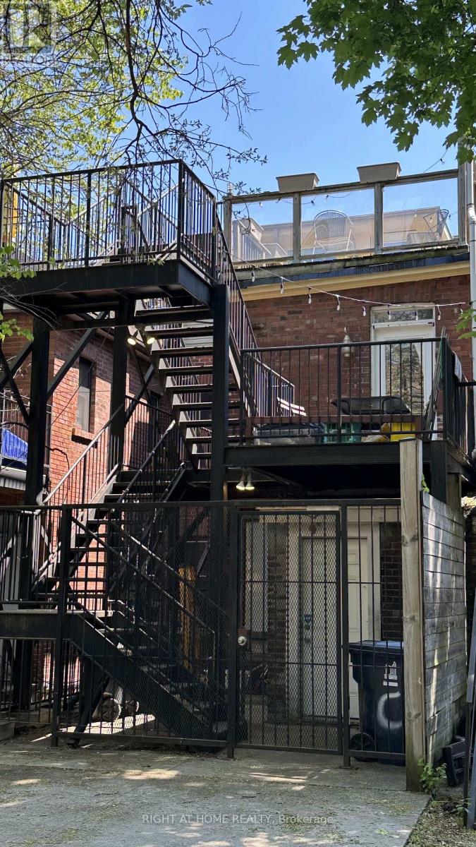 194a Carlton Street, Toronto, Ontario  M4X 1M7 - Photo 21 - C13252804