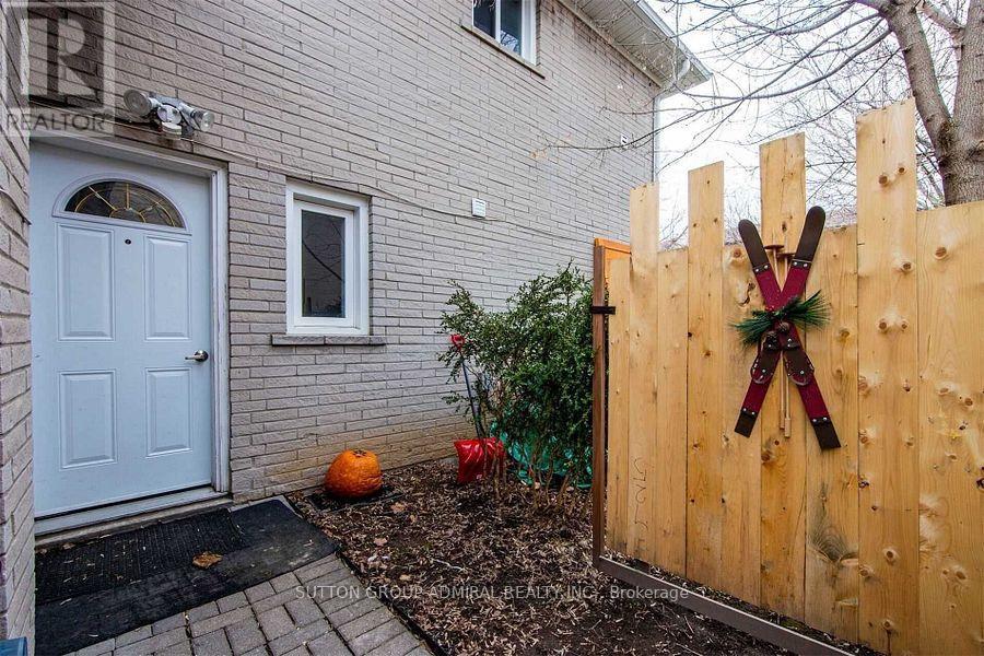 Bsmt - 52 Farrell Avenue, Toronto, Ontario  M2R 1C9 - Photo 3 - C13253808