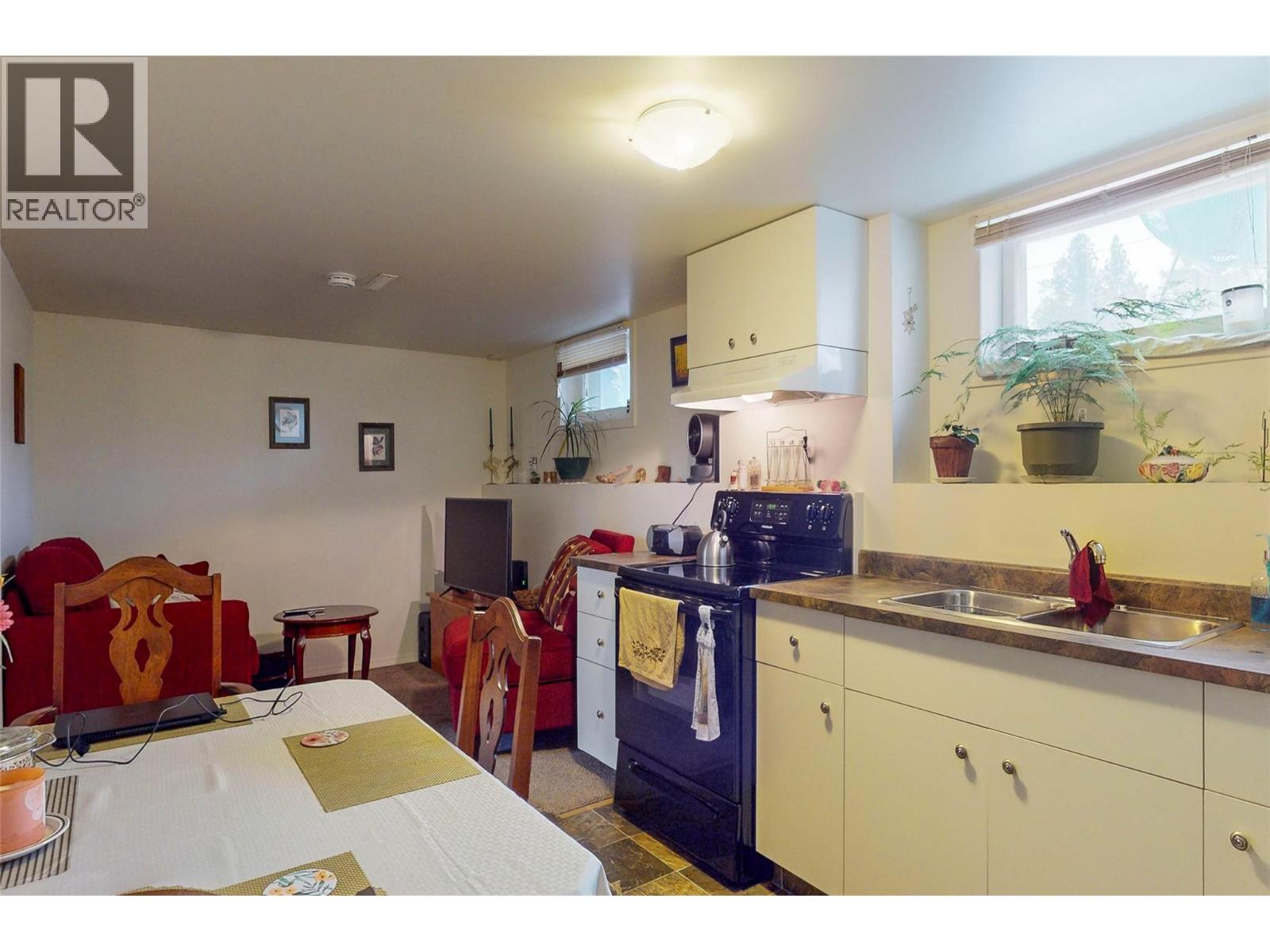 317 8th S Street, Cranbrook, British Columbia V1C 1P2 - Photo 13 - 10390329