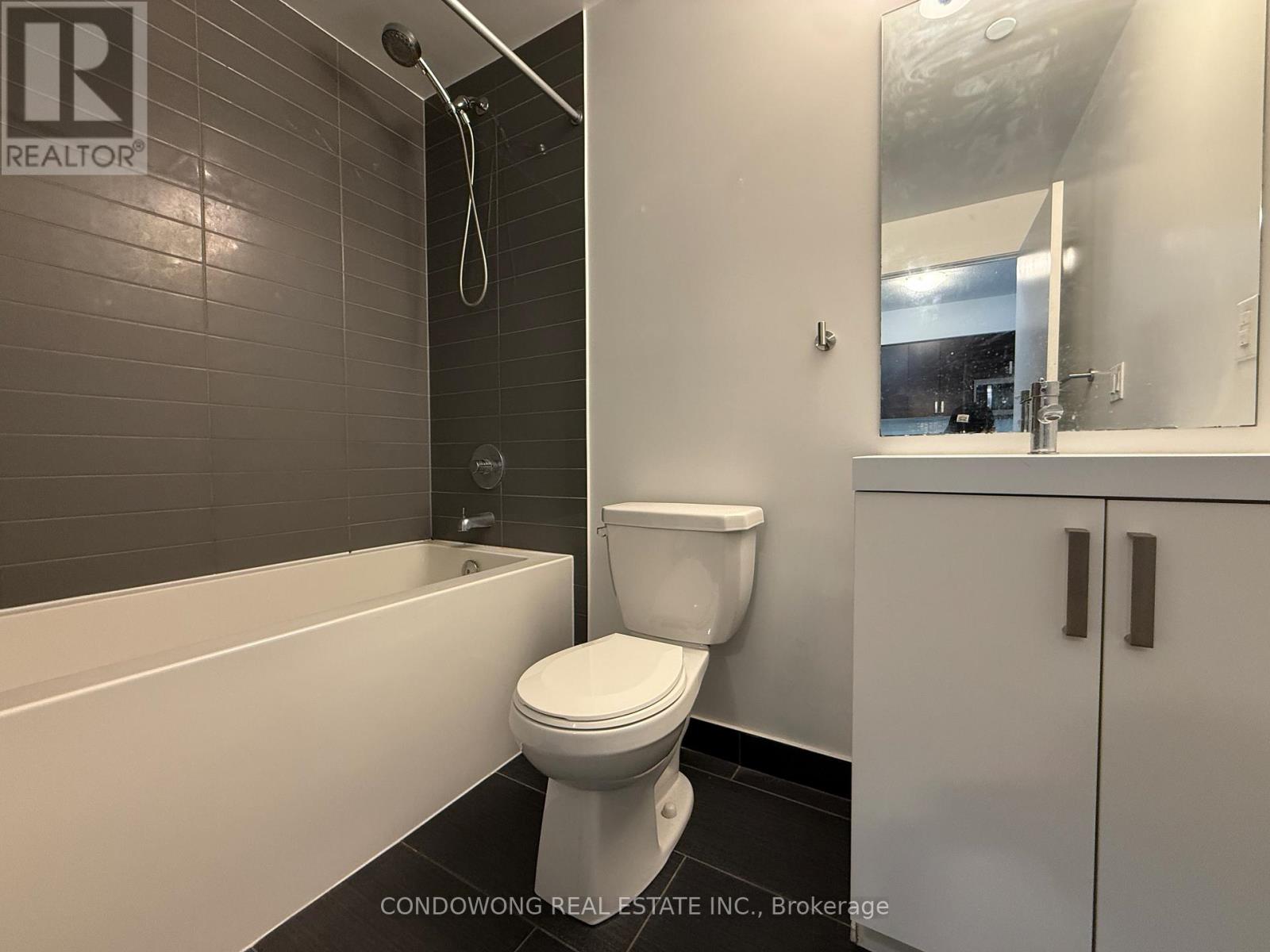 902 - 1603 Eglinton Avenue W, Toronto, Ontario  M6E 0A1 - Photo 7 - C13252274