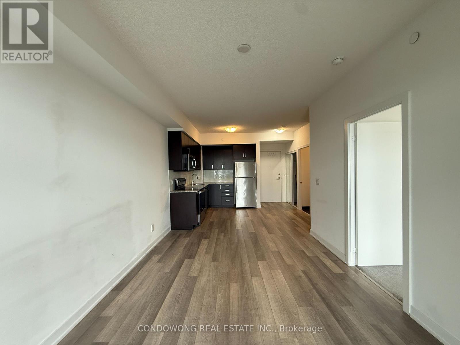 902 - 1603 Eglinton Avenue W, Toronto, Ontario  M6E 0A1 - Photo 4 - C13252274