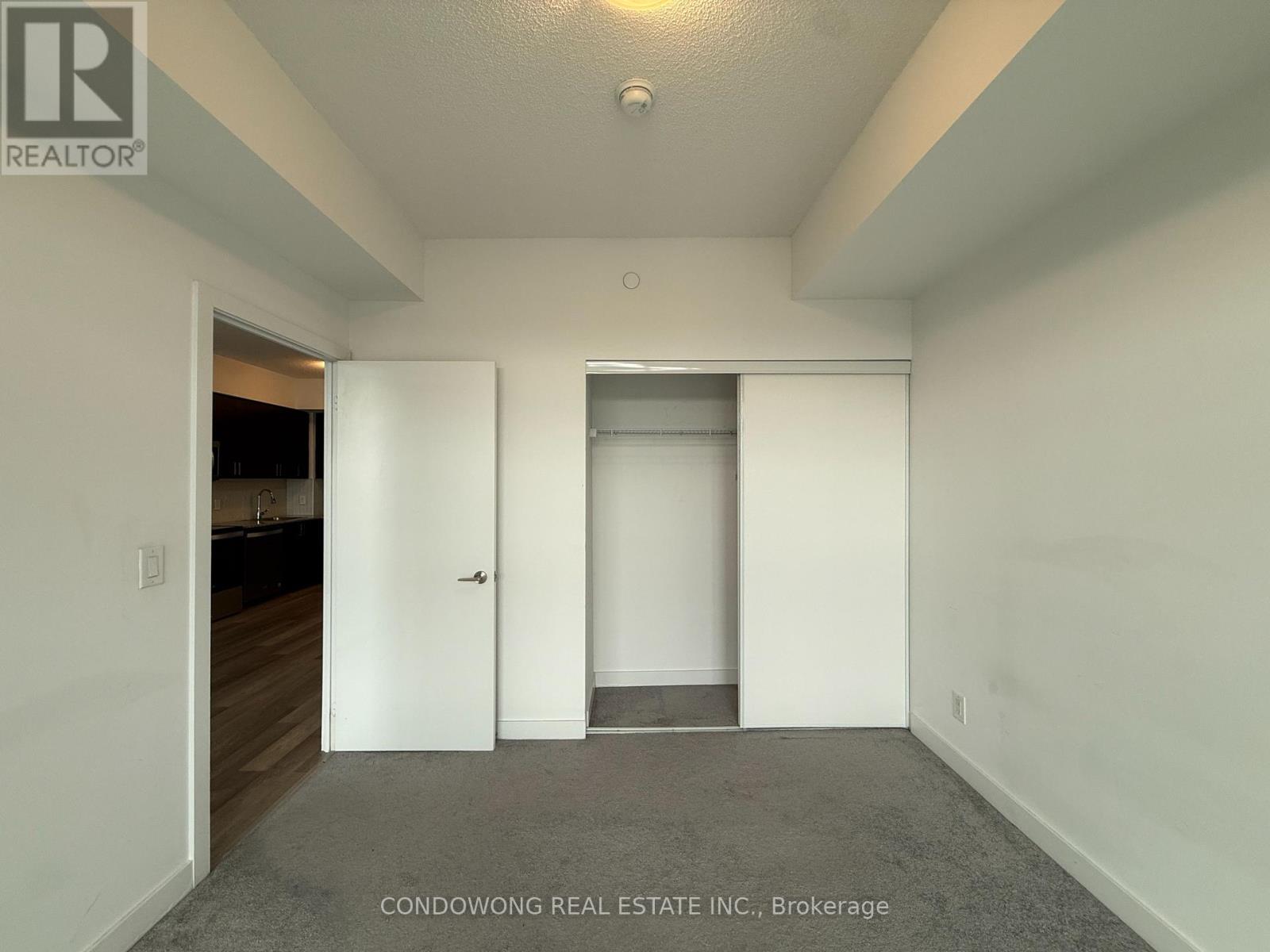 902 - 1603 Eglinton Avenue W, Toronto, Ontario  M6E 0A1 - Photo 6 - C13252274