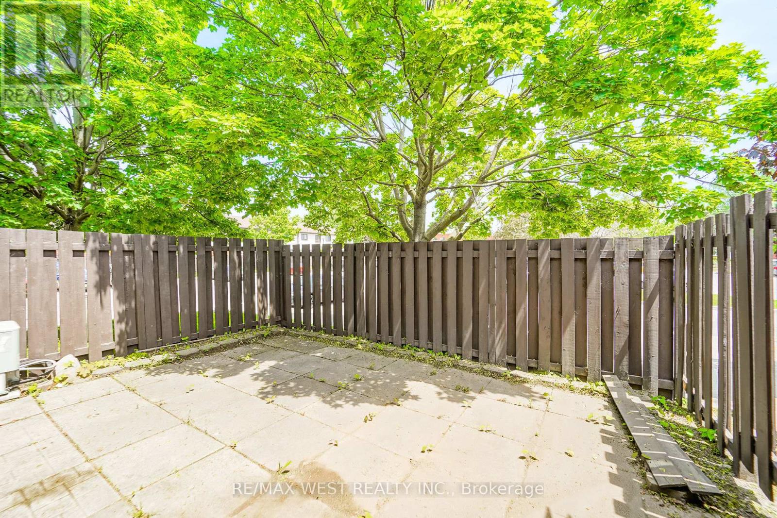 105 - 960 Glen Street, Oshawa, Ontario  L1J 6E8 - Photo 8 - E13251928